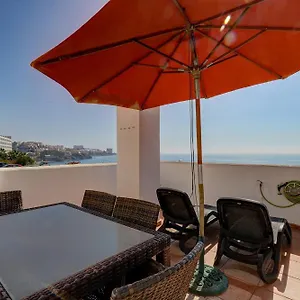 082 - Stunning Sea Views Beachfront Apartment